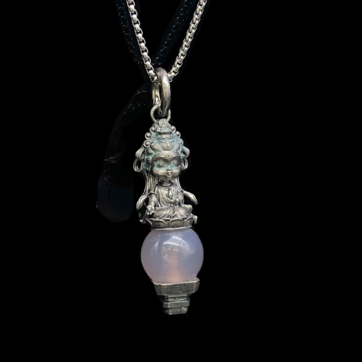 Cute Guanyin Pendant Necklace with Chalcedony Bead