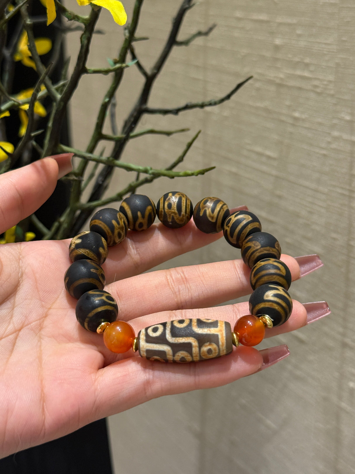 Tibetan Nine - Eye Dzi Bead Bracelet