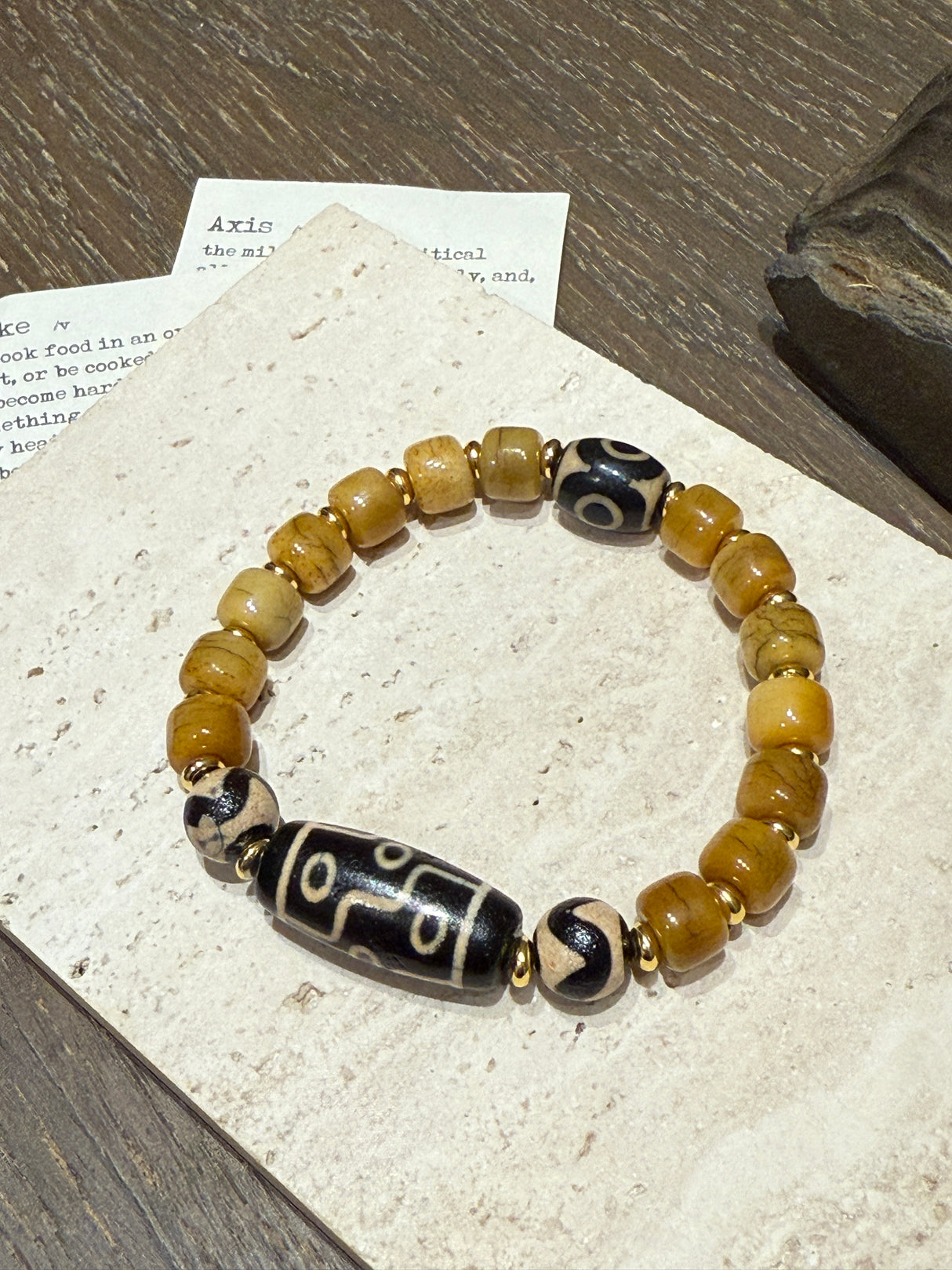 Tibetan - Style Auspicious Bracelet with Ox Bone and Agate